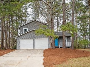 3201 Palomino Dr, Powder Springs, GA 30127