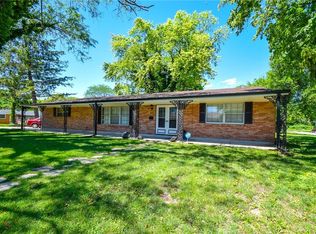 5795 Win Dr, Dayton, OH 45415