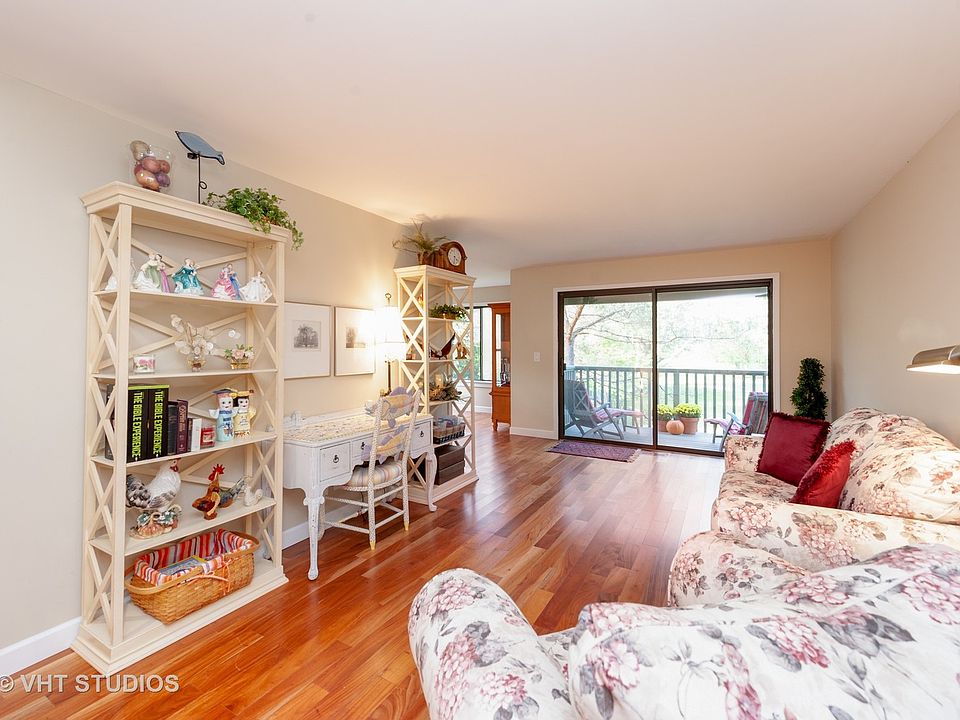 358 Indian Point Barrington IL Zillow