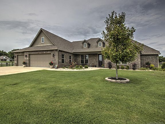 2nd image of 21913 S Westin Park Ln
