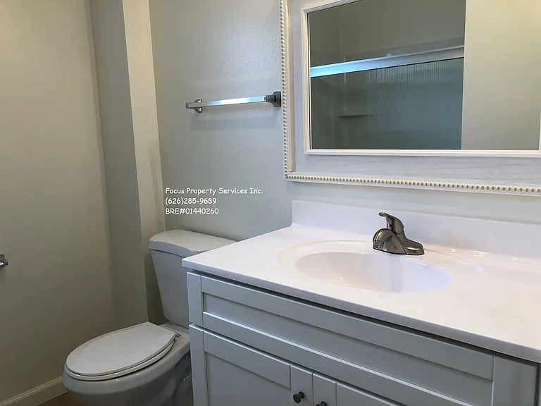 604 W Milford St #2 — Photo 12