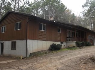 6361 W 72nd St, Fremont, MI 49412