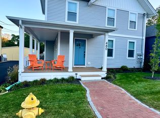 480 Main St #A, Wakefield, RI 02879