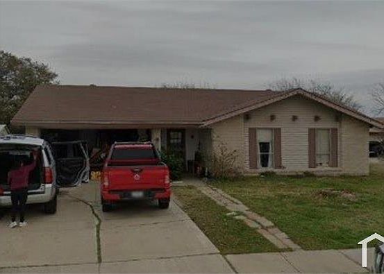 1st image of 2019 Deerfield Dr