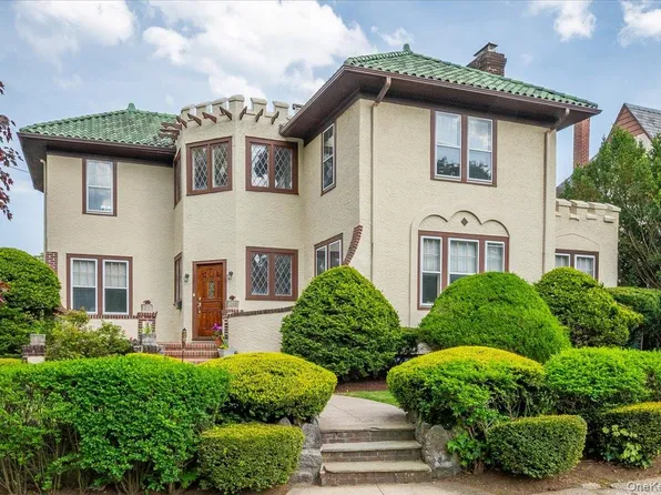 1243 Raleigh Road, Mamaroneck, NY 10543