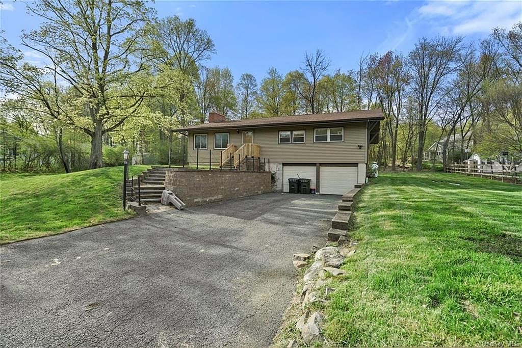 136 Quaker Hill Road, Monroe, NY 10950 Zillow