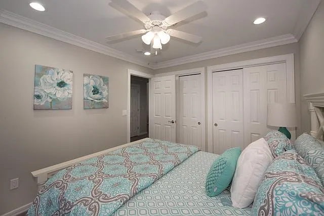 Fairfield Townhouses at Coram — Photo 7