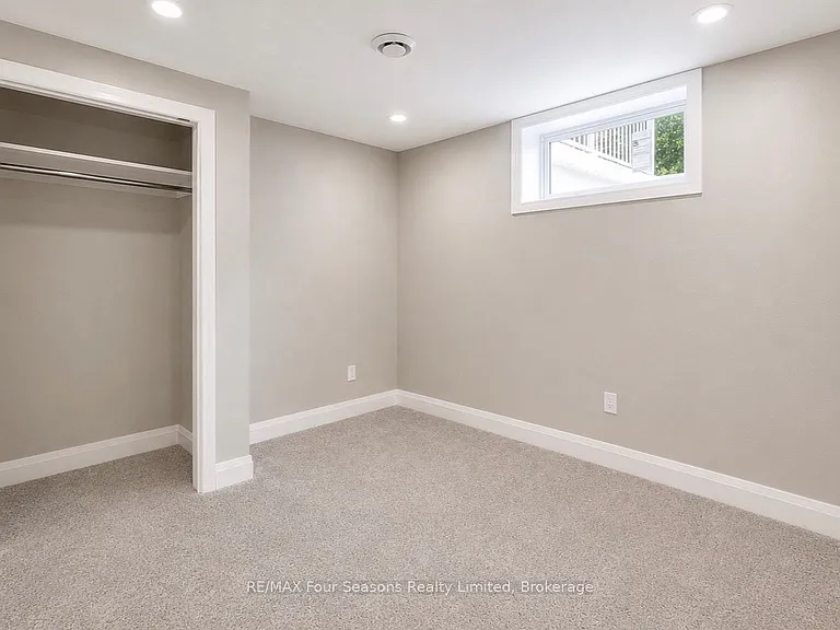 23 Camille Ct — Photo 18