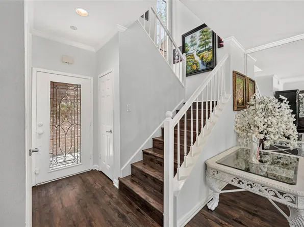 9400 Doliver Dr APT 16, Houston, TX 77063