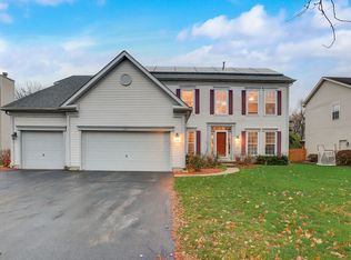1801 Hartley Dr, Algonquin, IL 60102
