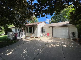 904 Bluff St, Webster City, IA 50595