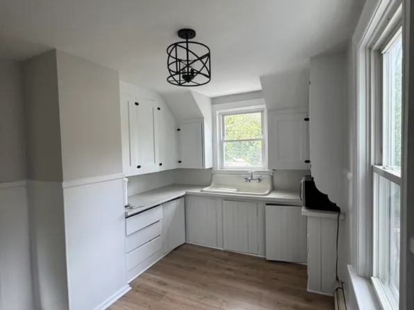 134 Bay State Rd #2, Rehoboth, MA 02769