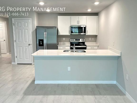 2nd image of 3020 N Lakewood Rd
