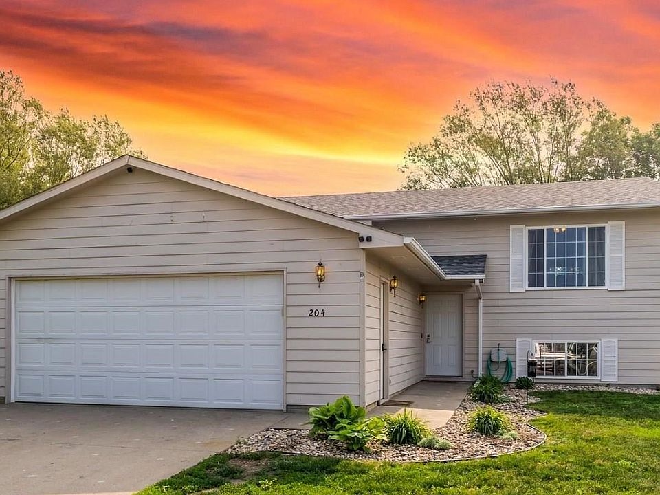 204 N Chris St, Worthing, SD 57077 Zillow