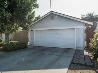 2779 N Selland Ave, Fresno, CA