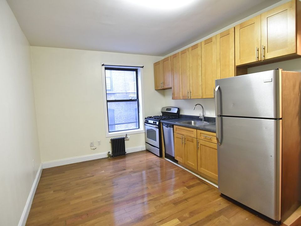1st image of 12 Pinehurst Ave APT 2h
