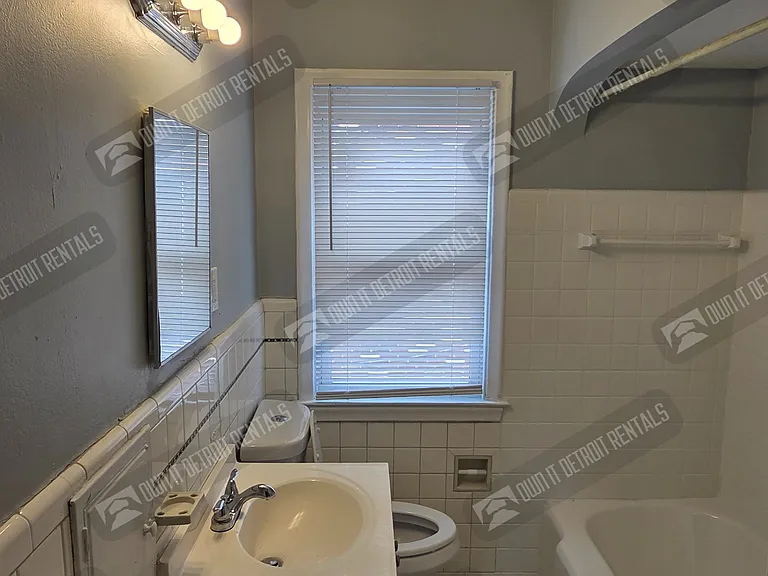5921 Balfour Rd — Photo 20