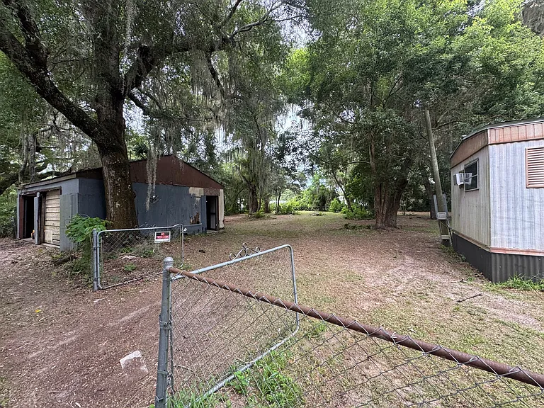 104 Idlewood Acres Rd — Photo 2