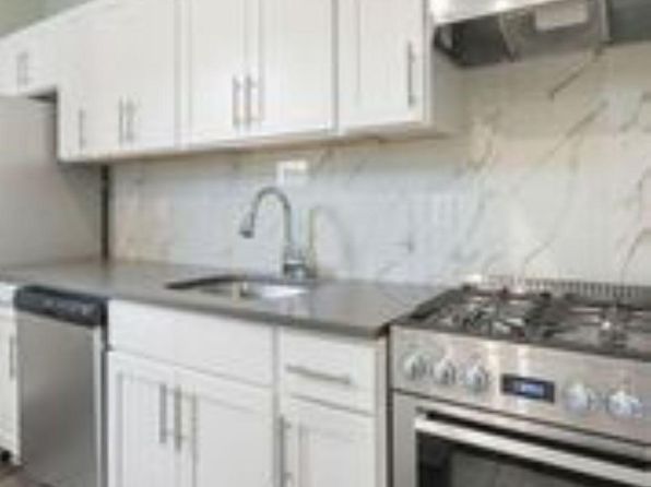 98 Clinton Ave #202A