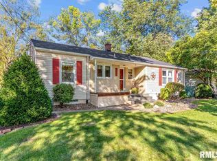 2132 32nd St, Rock Island, IL