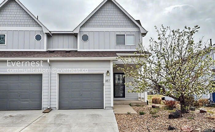 1st image of 451 Stardust Ct