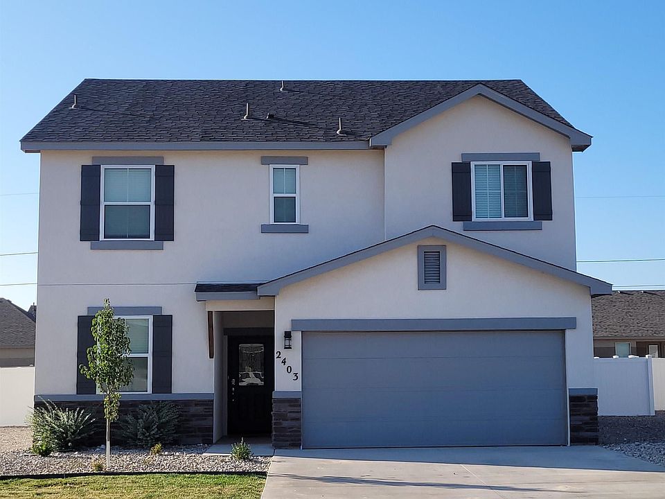 1st image of 2403 Briscoe Ave