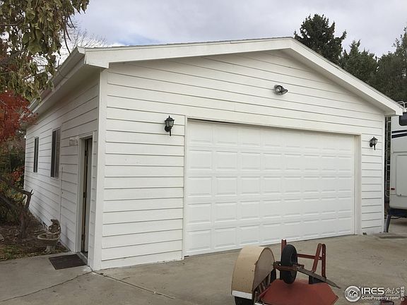 2nd image of 4709 Holly Ct
