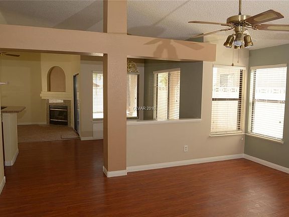 3rd image of 372 Orchard Ct #0