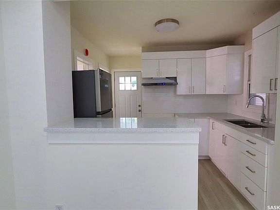 5th image of 2039 WALLACE STREET