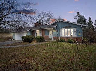 8024 S 13th St, Oak Creek, WI 53154