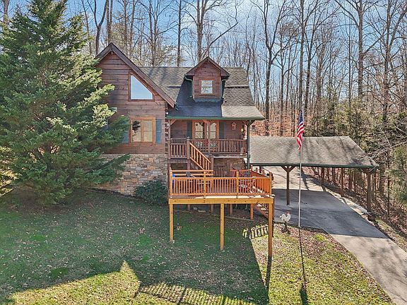 2nd image of 108 Brandy Hill Ln