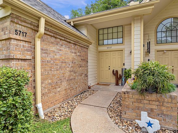2nd image of 5717 Eaglewood Cir