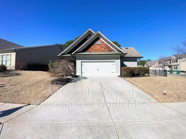 302 Garden Cir, Canton, GA 30114