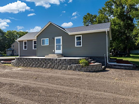 2nd image of 37524 County Road 15