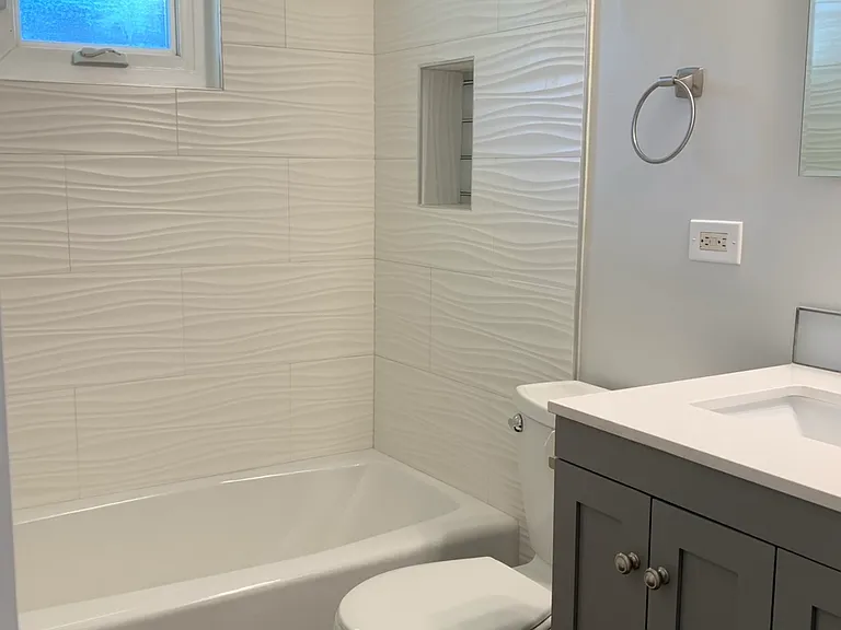 760 Rosemont Ave #1 — Photo 10