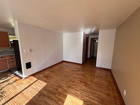 4th image of 600 South St