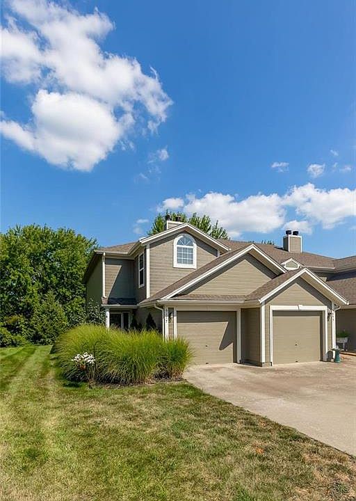 1st image of 6117 NE Moonstone Ct #21A
