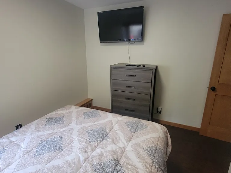 1800 Lasalle Ave #106 — Photo 14