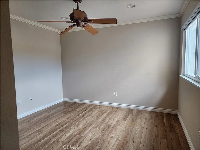 607 Murfield Ct — Photo 16