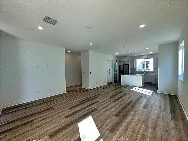 2317 W Broadway #41 — Photo 23