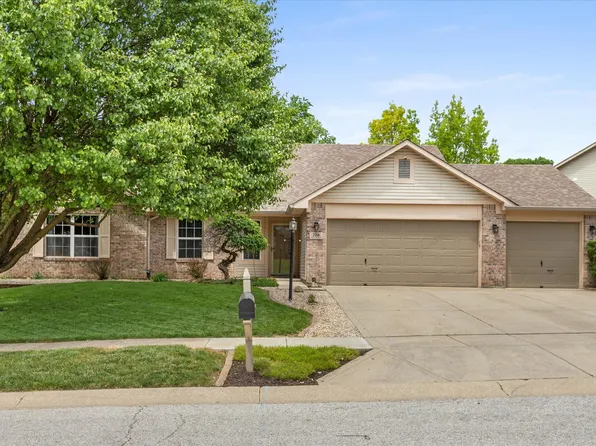 726 Danver Ln, Beech Grove, IN 46107