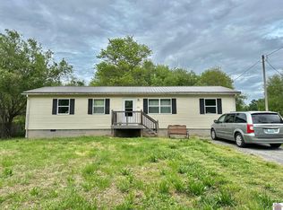 394 Waldrop Dr, Mayfield, KY 42066