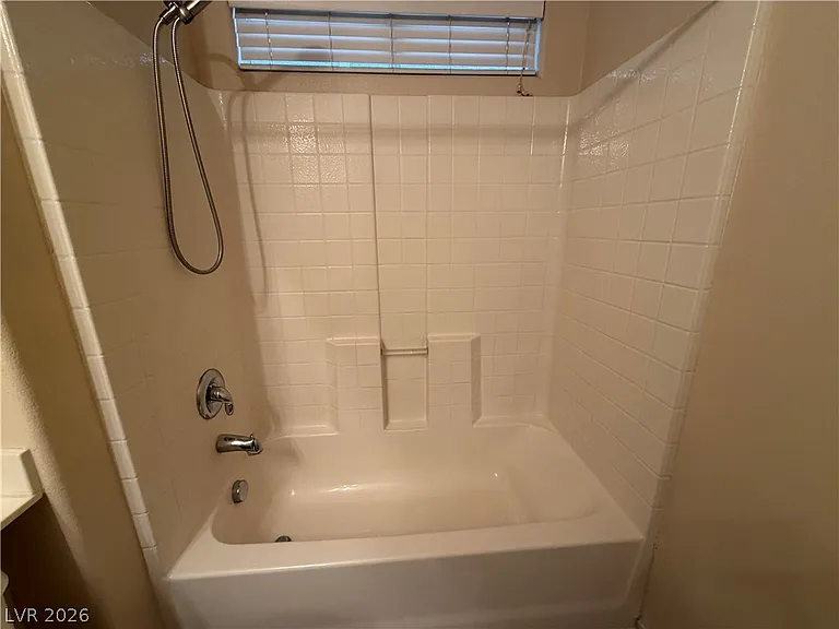 6420 Casamar St #- — Photo 31
