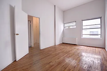 Rented by Urbane Brokerage