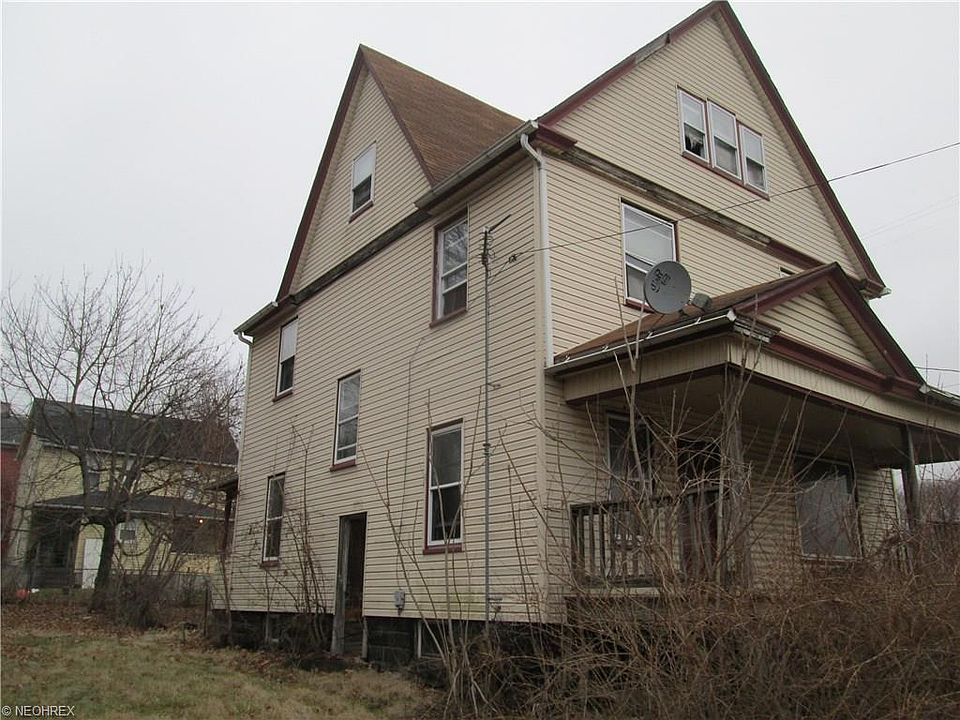 2nd image of 1048 Rigby St