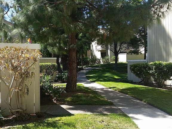3rd image of 3009 Kaiser Dr Unit D