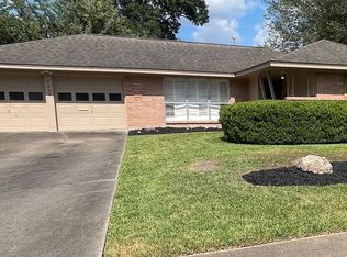 5442 Kinglet St, Houston, TX 77096