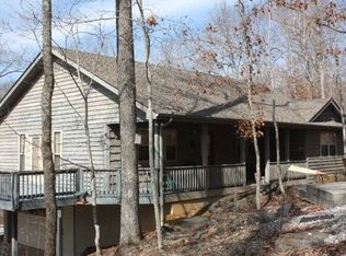 514 Tuscarora Rd, Byrdstown, TN 38549