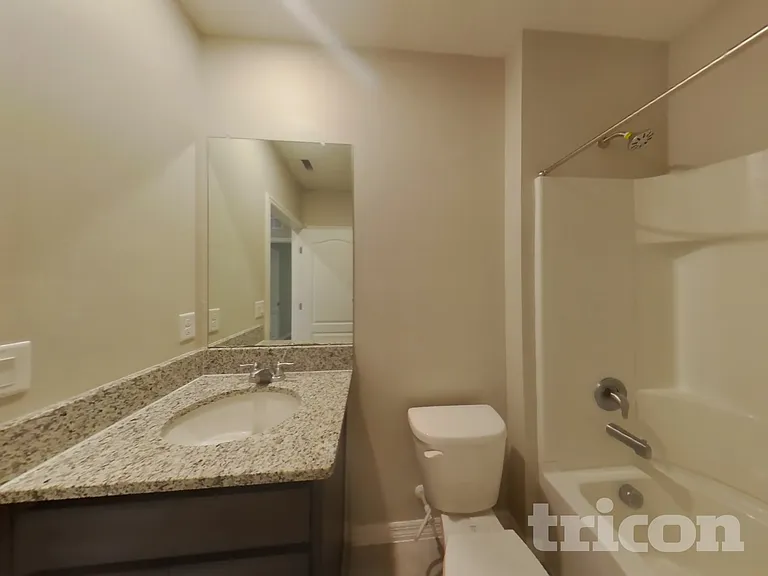 433 Noble Ave — Photo 12