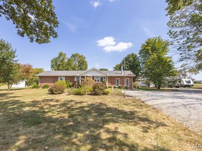 1112 N County Rd, Mascoutah, IL, 62258